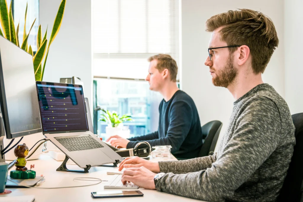 Webshop laten maken 2 tim van der kuip CPs2X8JYmS8 unsplash